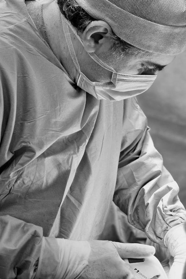 a propos docteur yann assaf chirurgien visceral et digestif chirurgie parietale de l obesite paris